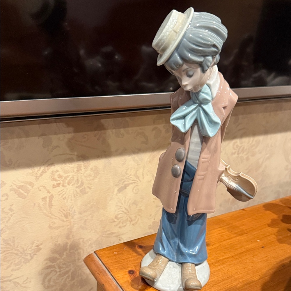 Lladro Porcelain Boy Figurine in Pastel Blue and Pink - Decorative Home Art